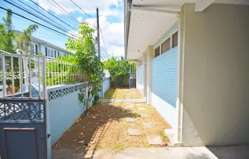 Single-family House For Rent in Merville, Parañaque, Metro Manila