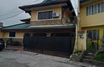 Single-family House For Sale in Queens Row Central, Bacoor, Cavite