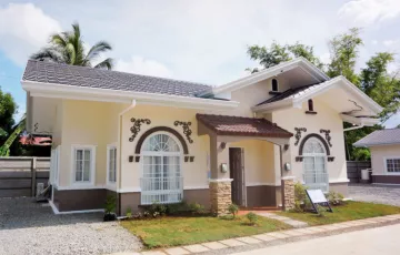 Single-family House For Sale in San Isidro, Dauis, Bohol
