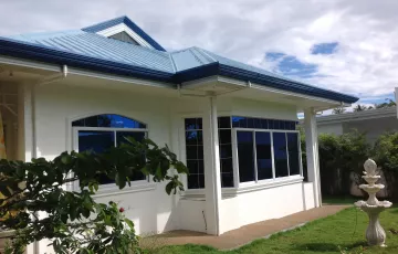 Single-family House For Sale in Danao, Panglao, Bohol