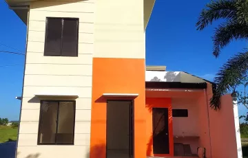 Single-family House For Sale in Santa Monica, San Simon, Pampanga