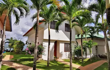 Single-family House For Sale in Mayacabac, Dauis, Bohol