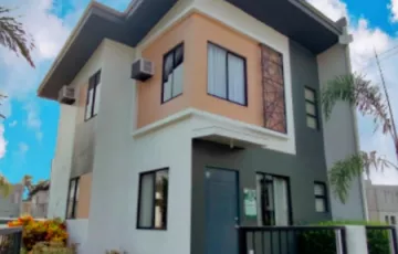 Single-family House For Sale in Mayowe, Tayabas, Quezon