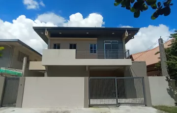 Villas For Rent in San Isidro, Parañaque, Metro Manila