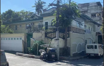 Single-family House For Sale in Pineda, Pasig, Metro Manila