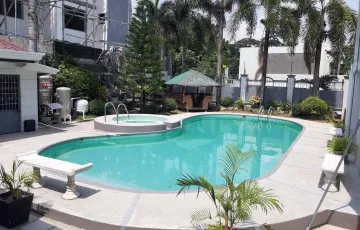 Single-family House For Rent in Anunas, Angeles, Pampanga