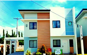 Single-family House For Sale in Del Carmen, San Fernando, Pampanga