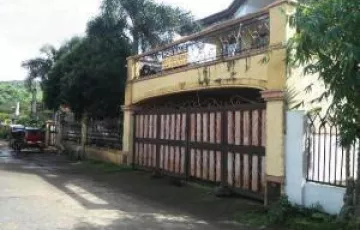 Single-family House For Sale in Lewin, Lumban, Laguna