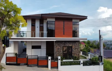 Single-family House For Sale in Lagtang, Talisay, Cebu