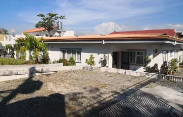 Beach House For Sale in Ili Norte, San Juan, La Union