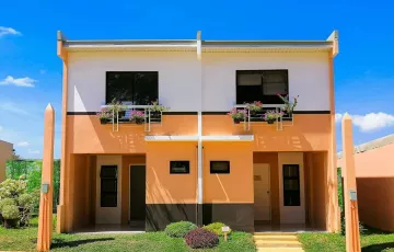 Townhouse For Sale in Calulut, San Fernando, Pampanga