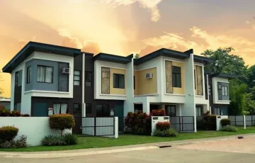 Townhouse For Sale in Mayowe, Tayabas, Quezon