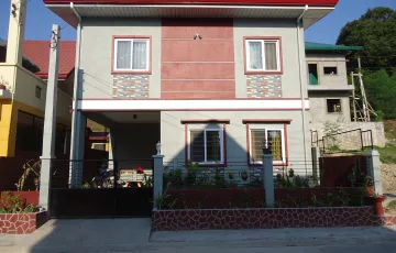 Single-family House For Sale in Santo Tomas, Subic, Zambales