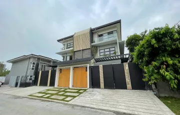 Townhouse For Sale in Western Bicutan, Taguig, Metro Manila