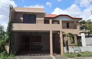Single-family House For Sale in A. Sandoval Avenue, Pasig, Metro Manila