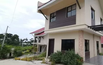 Single-family House For Sale in Vito, Minglanilla, Cebu