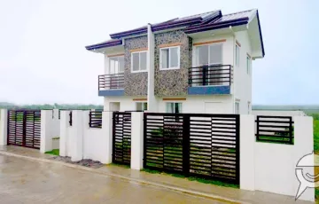 Single-family House For Sale in Tiaong, Guiguinto, Bulacan