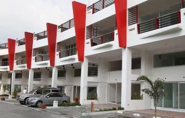 Apartments For Sale in Pasong Tamo, Quezon City, Metro Manila
