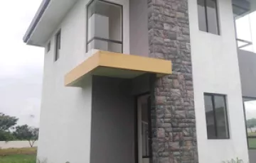 Single-family House For Rent in Dolores, Porac, Pampanga