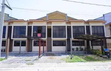 Townhouse For Rent in Almanza Uno, Las Piñas, Metro Manila