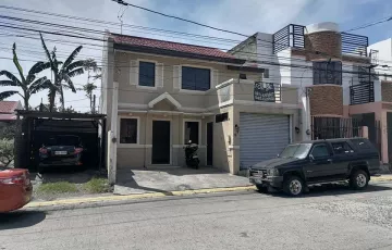 Single-family House For Sale in San Nicolas I, Bacoor, Cavite