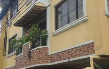Single-family House For Sale in East Rembo, Makati, Metro Manila