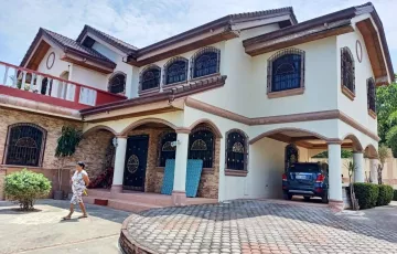 Beach House For Sale in Estanza, Bolinao, Pangasinan