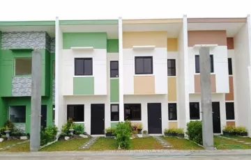 Townhouse For Sale in Corazon, Calumpit, Bulacan