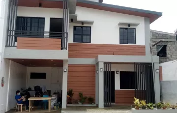 Single-family House For Sale in Deparo, Caloocan, Metro Manila