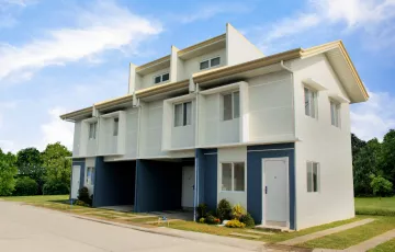 Townhouse For Sale in Del Carmen, San Fernando, Pampanga