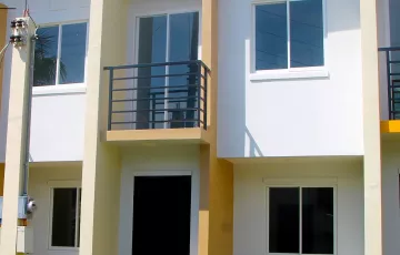 Townhouse For Rent in Batinguel, Dumaguete, Negros Oriental