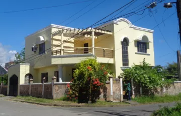 Single-family House For Sale in Barangay II, Daet, Camarines Norte