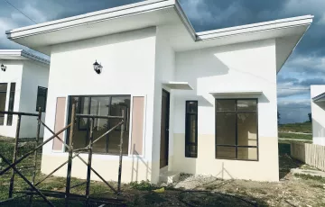 Single-family House For Sale in Estefania, Bacolod, Negros Occidental