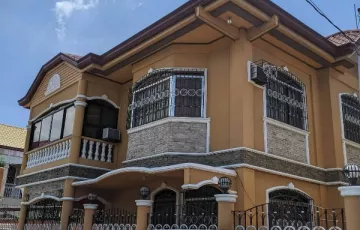 Single-family House For Sale in Magdalo, Kawit, Cavite