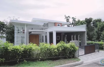 Single-family House For Sale in Banilad, Cebu, Cebu