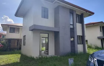 Single-family House For Sale in Canlubang, Calamba, Laguna