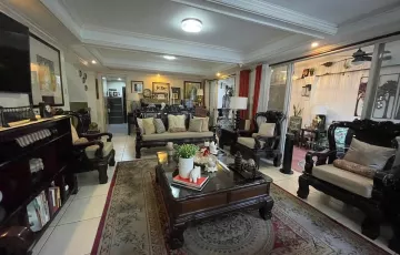 Townhouse For Sale in Santa Lucia, San Juan, Metro Manila