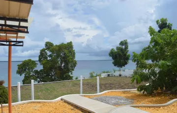 Beach House For Sale in Ticugan, Loon, Bohol