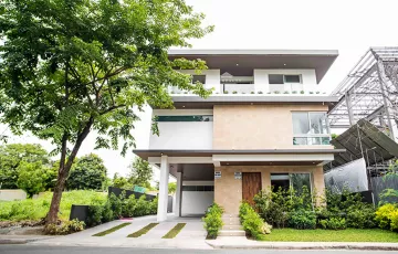 Single-family House For Rent in Fort Bonifacio, Taguig, Metro Manila