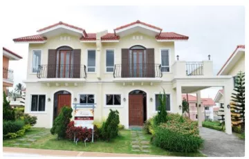 Single-family House For Sale in Santa Maria, Laguna