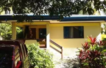 Single-family House For Sale in Basdiot, Moalboal, Cebu