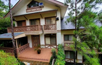 Townhouse For Sale in Iruhin East, Tagaytay, Cavite