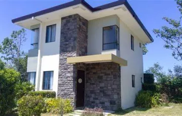 Single-family House For Rent in Carsadang Bago II, Imus, Cavite