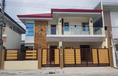 House For Sale in Carmenville Subdivision, Angeles City!