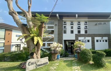 LUXURY VACATION HOME WITH OCEAN VIEW AT KAWAYAN COVE