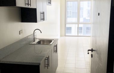 Clean Title RFO 1BR With Balcony FOR SALE At Parc House II EDSA ...