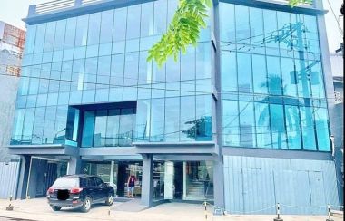 For Sale: The Crystal Building Kamagong St., corner Akle Street ...