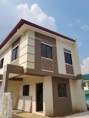 3 Bedroom House & Lot in Amparo Caloocan sells for 5.3M only