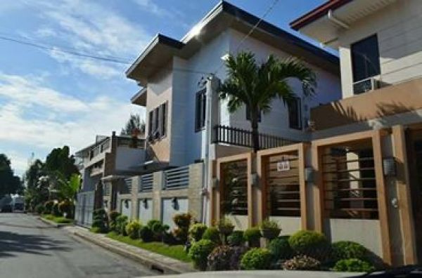 lot @ Greenwoods Executive Village, Pasig City