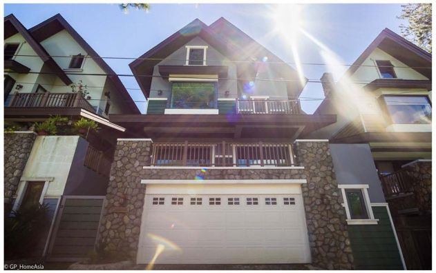 Three Storey House Single Detached For Sale In South Drive Baguio City